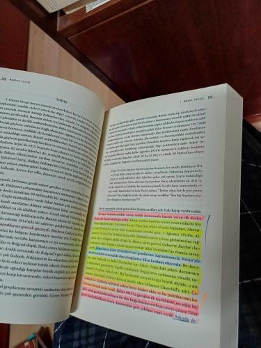 Balkan Tarihi - 1. Cilt ( 18. ve 19. Yüzyıllar ) Balkan Tarihi 2 / 20. Yüzyıl   2 İki Kitap