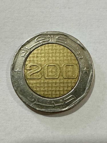 2012 CEZAYİR 200 DİNAR HATIRA parası Bağımsızlığın 50. Yıldönümü