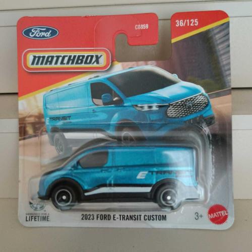 MATCHBOX  2023 FORD E-TRANSIT CUSTOM