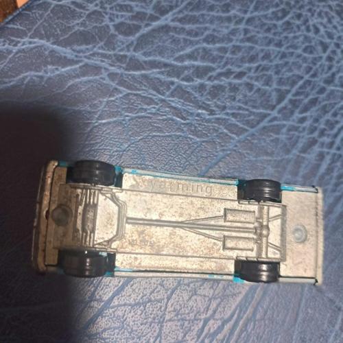 YATMING  NO:1075  FORD GALAXIE 500