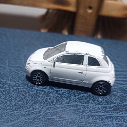 MAJORETTE  FIAT 500