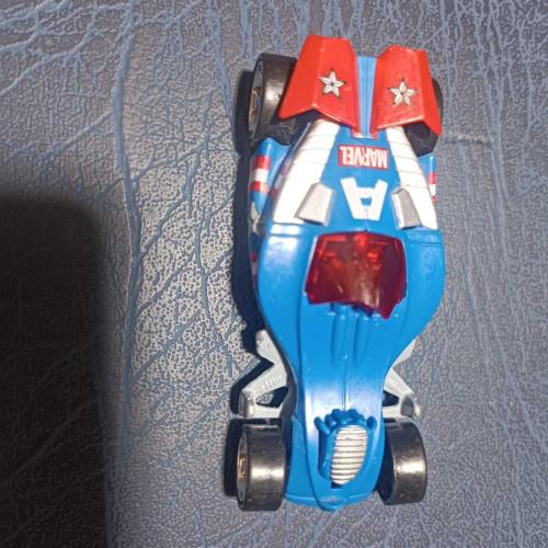 MAJORETTE  MARVEL