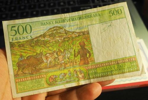 MADAGASKAR 500 FRANK ÇT*