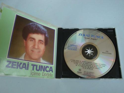 ZEKAİ TUNCA 