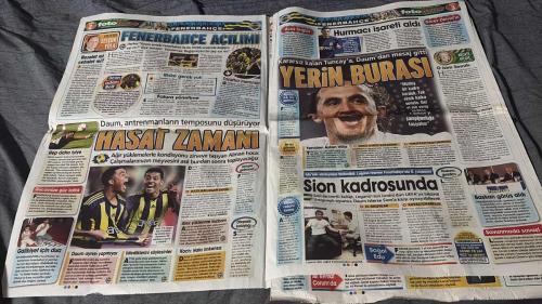 PAS FOTOMAÇ -FUTBOL GAZETESİ -TURKISH NEWSPAPER - DOĞUM GÜNÜ HEDİYESİ  - TAM TAKIM EKSİKSİZ GAZETE   19 AĞUSTOS - 2009 -  MAHŞERİN DÖRT ATLISI ALBÜMÜNÜZ BUGÜN FOTOMAÇ'TAN HEDİYE - SAKIN KAÇIRMAYIN - G.SARAY SÜPER BİR YILDIZ DAHA ALIYOR - ÖZEL FOTO HABER - SON ASLAN SERCAN - CİMBOM, SERCAN YILDIRIM İÇİN 3 MİLYON EURO'NUN YANI SIRA KALECİ AYKUT, MEHMET GÜVEN, ALPARSLAN ERDEM VE YASER'İ ÖNERDİ - BURSASPOR İSE 4 OYUNCU ARASINDA NONDA VE AYDIN'IN YER ALMASINI İSTEDİ - TRANSFERİN GERÇEKLEŞMESİ AN MESELESİ - CANER'E İKİ MİSLİ TEKLİF - DAUM'DAN F.BAHÇE'NİN GÜNDEMİNDEKİ TUNCAY'A NASIHAT - HARCANIRSIN - SERCAN YILDIRIM - AYKUT - MEHMET GÜVEN - ALPARSLAN ERDEM - YASER - NONDA - AYDIN - RIJKAARD - ELANO - KEITA - ADNAN POLAT - DAUM - TUNCAY - SİNAN ENGİN - DENİZLİ - AURELIO - EDU - LUGANO - HINCAL - ELVAN - BATUHAN - HURMACI - DEIVID - SEMİH - VOLKAN - MURET - ROLAND KOCH - MAHMUT - ABDÜLCELİL - UĞUR BORAL - ANDRE - DENİS DERİNSU - ALEX - AZİZ YILDIRIM - ÖNDER - İLKER ATEŞ -