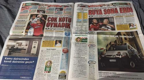 PAS FOTOMAÇ -FUTBOL GAZETESİ -TURKISH NEWSPAPER - DOĞUM GÜNÜ HEDİYESİ  - TAM TAKIM EKSİKSİZ GAZETE   23 AĞUSTOS - 2009 -DENİZLİ: DAHA ETKİLİ OLMALIYDIK - ÇOK KÖTÜ OYNADIK - BİRKAÇ POZİSYON GELDİ AMA YETERLİ DEĞİL - YILDIZ OYUNCULARIM YETERSİZ KALDI - BASKI KURAMADIK - TELAFİ EDİLEBİLİR - TELLO'YA MİLLİ DAVET - RÜYA SONA ERDİ - BİRİ KUPA OLMAK ÜZERE GEÇEN SEZON BAŞKENTTE OYNADIĞI 5 MAÇI DA KAZANAN BEŞİKTAŞ, G.BİRLİĞİ'NE 2 PUAN KAPTIRIP EVİNE YARALI DÖNDÜ - TEHLİKE YAŞADI - NEREDEN NEREYE - RÜŞTÜ TRİBÜNE - ÇOK KÖTÜYÜZ HOCAM - SIRTIM SAĞLAM, YOLUM AÇIK - KAMU DAİRESİNDEN KENDİ DAİRENİZE GEÇİN - 1 PUAN BAŞARIDIR - SANCILI DEĞİŞİM - HAZIR OLMASIN - KAYIP ADAM HOLOSKO - YAZIK BEŞİKTAŞ - BURSASPOR BU FUTBOLLA YENİLMEZ - BEŞİKTAŞLILAR GELİŞMELERİ TAKİP ETMEK İÇİN ABONE BJK YAZ 4122'YE GÖNDER - İLKER ATEŞ - KAYIP ŞAMPİYON - POZİSYONLAR ARTMADI - NİHAT ARANIYOR - BİRLİK BERABERLİK -- TELLO - RÜŞTÜ - FERRARI - FİNK - NİHAT - NOBRE - RICHVAN - HOLOSKO - BOBO - TURGAY DEMİR - İLKER ATEŞ -