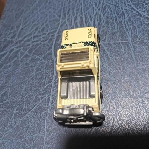 HOTWHEELS  1967 JEEPSTER COMMANDO