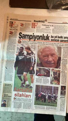 FANATİK SPOR GAZETESİ - TURKISH NEWSPAPER - DOĞUM GÜNÜ HEDİYESİ  - EKSİKSİZ TAM TAKIM GAZETE - 1 NİSAN 1999 - SAYI:1229 - KALLI - FELDKAMP - SULEYMAN SEBA - ORHAN YILDIRIM - OKTAY - APO - OGÜN - WALKER - MATTHAEUS - BECKERBER - JEREMIES - NEUVILLE - ISMET BADEM - TOLUNAY - FATİH TERİM - HAKAN ŞÜKÜR - OKAN - HAGI - BURAK - BUAT - ERGÜN - UFUK - SUAT - ÜMİT - TUGAY - EMRE - ABDULLAH - BALIÇ - YUSUF DURSUN - NACİ YALINKILIÇ - EROL DEMİRKOL - EREL DEMİTTKOL - BU VATAN - GERÇEK SPOR GAZETESİ - FANATIK - BEŞİKTAŞ'IN GALİBİYETİ SÜRPRİZ OLUR - DERBİ İÇİN TEMKİNLİ - BAYRAMLAŞMA - DOPİNG CEZASI - FUTBOL FEDERASYONU - ÇIPLAK PROTESTO - KUPA GÜNÜ - TRANSFER - İHBAR - ŞAMPİYONLUK - BALLI İDMAN - FORVETE ÖZEL DERS - 200'LER KULÜBÜ - YİNE ŞAMPİYONLUĞA - GALATASARAY'DA EKSİKLER - AĞRILAR DEVAM EDİYOR - İSVİÇRE YOLCUSU - FENER'DE APO VE OGÜN - KANARYA'DA 9'DA 9 SÖZÜ - FLORYA'YA BOMBA İHBARI - YENİ LİDER ALMANYA - FENERBAHÇE'DE BALİÇ RÜZGARI - RAKİP CİM BOM - VOLEYBOLDA KUPA GÜNÜ - SAMSUN'UN ŞANSI YOK -
