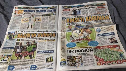 PAS FOTOMAÇ -FUTBOL GAZETESİ -TURKISH NEWSPAPER - DOĞUM GÜNÜ HEDİYESİ  - TAM TAKIM EKSİKSİZ GAZETE   27 AĞUSTOS - 2009 -BÜYÜK OLAY - BUNDAN SONRA 2.00'IN ALTINDA ORANI OLAN MAÇLARA TAHMİN YAPMAYACAĞIM - PARA KAZANDIRACAK MAÇLARI BULACAĞIM - EDU, FENERİ TOPA TUTTU - TUNCAY'IN F.BAHÇE'TO KİRALANMASINA SON ONAYI VEREN HOCASI ÇOK ÜZGÜN - YARALI YÜREK - MIDDLESBROUGH MENAJERİ SOUTHGATE: 