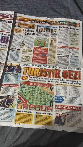PAS FOTOMAÇ -FUTBOL GAZETESİ -TURKISH NEWSPAPER - DOĞUM GÜNÜ HEDİYESİ  - TAM TAKIM EKSİKSİZ GAZETE   27 AĞUSTOS - 2009 -BÜYÜK OLAY - BUNDAN SONRA 2.00'IN ALTINDA ORANI OLAN MAÇLARA TAHMİN YAPMAYACAĞIM - PARA KAZANDIRACAK MAÇLARI BULACAĞIM - EDU, FENERİ TOPA TUTTU - TUNCAY'IN F.BAHÇE'TO KİRALANMASINA SON ONAYI VEREN HOCASI ÇOK ÜZGÜN - YARALI YÜREK - MIDDLESBROUGH MENAJERİ SOUTHGATE: 