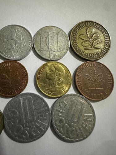 Avrupa Ülkeleri karışık 12 Adet madeni paralar ÇT