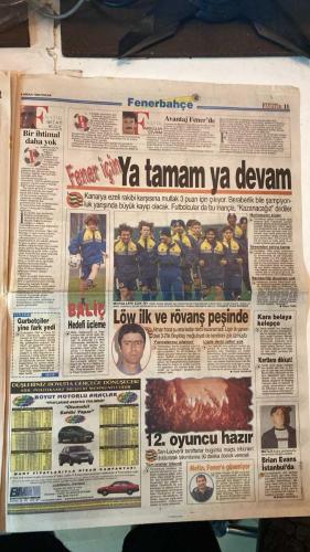 FANATİK SPOR GAZETESİ - TURKISH NEWSPAPER - DOĞUM GÜNÜ HEDİYESİ  - EKSİKSİZ TAM TAKIM GAZETE - 4 NİSAN 1999 - SAYI:1232 - POPESCU - ERGÜN - O.KUMBASAR - İSMET TONGO - OSMAN TANBURACI - TEMEL ÖZALAK - METİN TÜKENMEZ - YALÇIN DUMER - VEDAT DANACI - LOW - FELDKAMP - OKTAY - SERGEN - MURAT ŞAHİN - RÜŞTÜ - TAYFUN - MOSHOEU - AMOKACHI - SERDAR TATLI - TURGAY GÜDÜ - SÜRHAT MUNİROĞLU - - YAĞMUR ZORLADI - ASLAN’DAN BÜYÜK VURGUN - DERBİ İLE SİNEK KAYDI - AKIL KAZANDI - HAGİ’DEN FUTBOL GÖSTERİSİ - EKMEK KADAYIFI - PERDEYİ ARİF AÇTI - GALATASARAY TAM GAZ İLERLİYOR - ANTALYA İSTANBUL’U VURDU - KADIKÖY’DE DEV RANDEVU - FENER POTADA SON ANDA - GÖZTEPE-DENİZLİSPOR - TERİM BEYİN YIKADI - HATALARIN AFFI YOK - SALDIRGAN OLAYI - HAVAALANINDA SÖZLÜ SALDIRI - HAGİ’YE KRAL UĞURLAMA - GALATASARAY YERİNİ KORUDU - VEDAT SAMSUN’A GÖTÜRÜLMEDİ - GENÇLER 2. MAÇLARINDA - MURAT’A GÜVENOYU - FELDKAMP AÇIK KAPI BIRAKTI - DEL SOLAR TEDAVİDE - - SAMSUNSPOR 0-3 GALATASARAY - ANTALYASPOR 1-0 İSTANBULSPOR - GÖZTEPE 2-1 DENİ