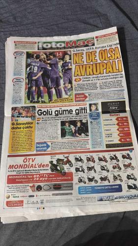 PAS FOTOMAÇ -FUTBOL GAZETESİ -TURKISH NEWSPAPER - DOĞUM GÜNÜ HEDİYESİ  - TAM TAKIM EKSİKSİZ GAZETE   28 AĞUSTOS - 2009 -İDDAA'DA ASRIN OLAYI - PROFESÖR BARIŞ ERTÜL İDDAA DÜNYASINI KASIP KAVURACAK BOMBA TAHMİNLERİNE CUMA GÜNÜ İDDAALIYIZ'DA BAŞLIYOR - SAKIN KAÇIRMAYIN - İDDAA'DA ASRIN İKİNCİ BÜYÜK GÜNÜ 28 AĞUSTOS - BÜYÜK OLAY - BUNDAN SONRA 2.00'IN ALTINDA ORANI OLAN MAÇLARA TAHMİN YAPMAYACAĞIM - PARA KAZANDIRACAK MAÇLARI BULACAĞIM - EDU, FENERİ TOPA TUTTU - TUNCAY'IN F.BAHÇE'YE KİRALANMASINA SON ONAYI VEREN HOCASI ÇOK ÜZGÜN - YARALI YÜREK - MIDDLESBROUGH MENAJERİ SOUTHGATE: 