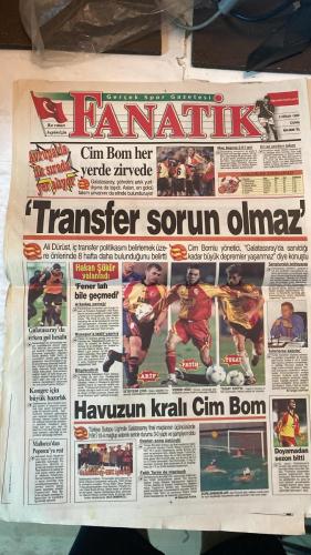 FANATİK SPOR GAZETESİ - TURKISH NEWSPAPER - DOĞUM GÜNÜ HEDİYESİ  - EKSİKSİZ TAM TAKIM GAZETE - 9 NİSAN 1999 - SAYI:1237 - FATİH TERİM - İSMET ARZUMAN - TOSHACK - AZİZ YILDIRIM - AYHAN YÜCEBİLGİÇ - GORDON MİNE - MUSLATE DENİZ - UK OZERTEN - TUGBA HACIBAYRAMOĞLU - ALİ DÜRÜST - HAKAN ŞÜKÜR - İRFAN KARAKAŞ - ERGUN GÜRSOY - BURAK ELMAS - EROL DEMİRKOL - TURGUT KABACA - HALUK TOYGARLI - SÜLEYMAN KARA - CENGİZ KAPTAN - - CİM BOMLU KIZLAR AVRUPA ÜÇÜNCÜSÜ - KORKUSUZ AMA TEMKİNLİ - SEÇİM 1. LİGİ ÖNE KAYDIRDI - KUPA YARI FİNAL HEYECANI - GALATASARAYLI KIZLAR ÜÇÜNCÜLÜK PEŞİNDE - RÜŞTÜ’YE ASLAN KANCASI - AVUSTURYA’DA BARİÇ SESLERİ - NAİM: MECLİS’İ BİLE KALDIRIRIM - FELDKAMP’TAN TATLI SERT UYARI - MİLNE: FUTBOL BİR EĞLENCEDİR - SEBA MORAL VERDİ - ALİ ŞEN’E GÖRE ÇÖZÜM DAUM - FENER’İ STRES BİTİRDİ - SÜREN’DEN ‘SUS’ EMRİ - GALATASARAY’I ELEŞTİREN YANDI - KAPILAR KAPANIYOR - HAGI: ZAFER VAR SORUN YOK - BEREKET SOFRASI - RUMENLERİN BARIŞ ÇABASI - BABA TERİM BAKIMDA - PARA BASAMAYIZ Kİ - FLORYA’DA GOL ŞOV