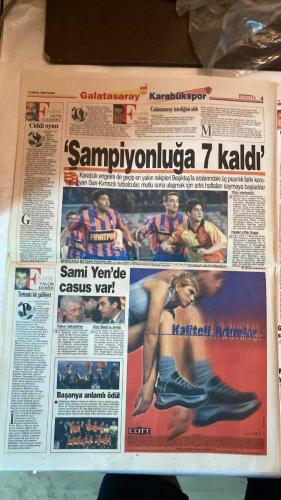 FANATİK SPOR GAZETESİ - TURKISH NEWSPAPER - DOĞUM GÜNÜ HEDİYESİ  - EKSİKSİZ TAM TAKIM GAZETE - 11 NİSAN 1999 - SAYI:1239 - FELDKAMP - TAYFUN - DIMAS - MOLDOVAN - EROL ERSOY - RAHMAN SAĞIROĞLU - İSMET TONGO - TEMEL ÖZALAK - YALÇIN DUMER - EROL DEMİRKOL - OSMAN TANBURACI - METİN TÜKENMEZ - ALL KOCATEPE - YASİN - SAVAŞ - KALLİ - ALPAY - TAYFUR - RAHİM - ENUGU - SELAMİ - DEG DİYAN YILDIRIM - SÜLEYMAN KARA - TURGUT KABACA - HALUK TOYGARLI - BÜLENT ÜNDER - - LİDER GALATASARAY KARABÜK’Ü GEÇTİ - HEDEFİMİZE YÜRÜYORUZ - GALATASARAY İSTEDİĞİNİ ALDI - TERTEMİZ GALİBİYET - SON TAKTİK - ANKARAGÜCÜ-FENERBAHÇE RANDEVUSU - TRABZON-SAMSUN DERBİSİ - KÜRDİL-İ HİCAZKAR - SAĞLAMCI GALATASARAY - CİDDİ OYUN - FİNALİN ADI FENER-TOFAŞ - FELDKAMP’TAN BİRLİK MESAJI - KARTAL TEK YÜREK - GENÇLERDEN FORMALARA AMBARGO - KÖTÜ GÜNLER GERİDE - HAKEME İTİRAZ YASAK - YÖNETİMDEN ÖVGÜ - DEFANSTA KRİZ - HENTBOLDA KUPA HAZIRLIKLARI - VOLEYBOLCULARIN İSYANI - MİNİK GÜREŞÇİLER İDDİALI - MORAL KAYNAĞIM - - GALATASARAY 2-0 KARABÜ