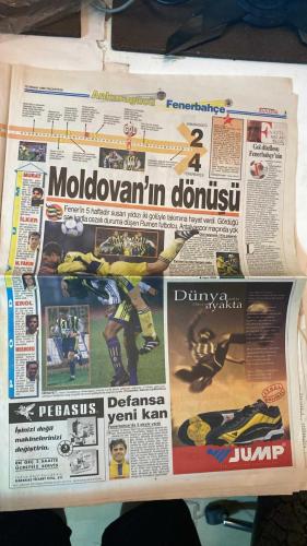 FANATİK SPOR GAZETESİ - TURKISH NEWSPAPER - DOĞUM GÜNÜ HEDİYESİ  - EKSİKSİZ TAM TAKIM GAZETE - 12 NİSAN 1999 - SAYI:1240 - MOSHOEU - MOLDOVAN - MURAT YAKIN - SERGEN - DENİZ - YILMAZ - NECATİ BİLGİÇ - ABDULLAH ÇEVRİM - CEMİL TURAN - TAKİ DOĞAN - ÜNAL - SELAHATTİN - VUGRİNEÇ - ARİF - OKAN - TUGAY - FATİH TERİM - CEMAL BÜYÜKEROĞLU - BURHAN USLU - ALİ DÜRÜST - CÜNEYT KARAKAYA - EROL DEMİRKOL - BÜLENT ÜNDER - SUAT - HAGİ - VEDAT - HASAN - TOLUNAY - MEHMET - ERGÜN - - MOSHOEU İLK KEZ KAPTAN - BAŞKENT’TE HAYATA DÖNDÜ - GOL DÜELLOSU - YAĞMURLA KARIŞIK - GOLÜ DÜŞÜNÜP KAZANDILAR - PALDIR KÜLDÜR - TRABZON VURUP GEÇİYOR - ÜST ÜSTE 4. GALİBİYET - KUPA TOFAŞ’IN - GALATASARAY’IN GİZLİ SİLAHI OKAN - GOL ATAN ÖNEMSİZ 3 PUAN YETER - 5. ŞAMPİYONLUĞA HAZIR - SEVİNME ALDANIRSIN - POPESCU DENENECEK - TARAFTARA MUHTACIZ - HAVAYA GİRMEK SAKINCALI - BEŞİKTAŞ BENİ YANILTMADI - TERİM’İN VALİZİ - KUPA’DA FAVORİ YOK - YEDEKLER ÇALIŞTI - TEKNİK VE KONDISYON PROBLEMİ - - FENERBAHÇE 4-2 ANKARAGÜCÜ - TRABZONSPOR 3-1 S