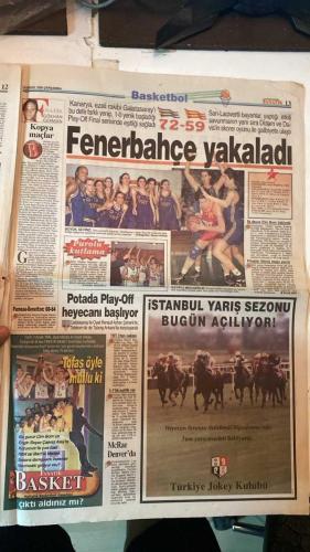 FANATİK SPOR GAZETESİ - TURKISH NEWSPAPER - DOĞUM GÜNÜ HEDİYESİ  - EKSİKSİZ TAM TAKIM GAZETE - 14 NİSAN 1999 - SAYI:1242 - TAFFAREL - FATİH TERİM - BÜLENT - HAKAN ŞÜKÜR - ÜMİT - OKAN - SUAT - EMRE - HAGİ - ARİF - FEVZİ - SAVAŞ - ALİ EREN - ERTUĞRUL - SELLAMİ - YASİN - MUTLU - MEHMET - AMOKACHI - OKTAY - MUHİTTİN BOSA - HÜSEYİN DARICI - FAHİR ERSOY - BALİÇ - MOLDOVAN - MEHMET - RÜŞTÜ - UCHE - METİN - MOSHOEU - YUSUF DURSUN - ALİ TALİP ÖZDEMİR - - KUPA FİNALİ GALATASARAY-BEŞİKTAŞ - GALATASARAY BİRAZ FARKLI - HEDEFİMİZE YÜRÜYORUZ - GALATASARAY İSTEDİĞİNİ ALDI - SON TAKTİK - BEŞİKTAŞ’IN KOZLARI - HAKAN ŞÜKÜR: KAZANACAĞIZ - BALİÇ VE MOLDOVAN YARIŞI - FENER’İN KIZLARI CİM BOM’U DAĞITTI - LÖW DENİZ’İ İSTEDİ - OKULLARA GİTTİK - KANARYA’NIN SALONU VAR - RÜŞTÜ YENİ SAYFA AÇTI - UCHE SEÇİMLERDE OY KULLANAMIYOR - METİN DÜSSELDORF’TA GÜÇ TOPLAYACAK - FENER’DE TEMPO DÜŞTÜ - MOSHOEU’NİN HEDEFİ 50. GOL - TRABZON ENGELİNİ AŞTILAR - GENÇLER SON ANDA 2-1 - BİLET FİYATLARI UCUZLATILDI - - GALATASARAY 2-0