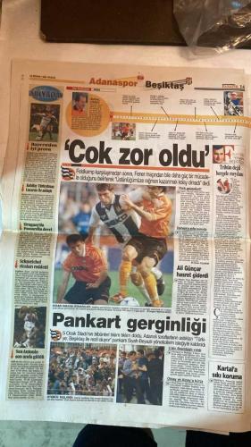 FANATİK SPOR GAZETESİ - TURKISH NEWSPAPER - DOĞUM GÜNÜ HEDİYESİ  - EKSİKSİZ TAM TAKIM GAZETE - 18 NİSAN 1999 - SAYI:1246 - ÜMİT - ARİF - OKAN - TAMER - BÜLENT - TOLUNAY - HAKAN ŞÜKÜR - ŞİFO MEHMET - GÜVEN TANER - MEHMET GENÇ - YUSUF DURSUN - CEMEN ABURAGİ - FATİH TERİM - KALLİ - ERTUĞRUL - AMOKACHI - - CİM BOM BEŞİNCİ VİTESTE - DURAN TOPLAR ZORLANMADI - MUHTEŞEM ARİF 3 KEZ PATLADI - KARTAL MEHMET’İN SIRTINDA - BEŞİKTAŞ KAPTANI ALİ ASUM - KARTAL’DAN SICAK TAKİP - KAPALI DEFANS ZORLADI - KALLİ’NİN ELİ DEĞİNCE - HEM LİG HEM KUPA - KALEDE ATAKAN - - GALATASARAY 5-2 ÇANAKKALE DARDANEL - BEŞİKTAŞ 1-0 ADANASPOR - FENERBAHÇE 66-49 GALATASARAY (BAYAN BASKETBOL) - ALTAY 3-0 İSTANBULSPOR - ERZURUMSPOR 2-1 GAZİANTEPSPOR - GENÇLERBİRLİĞİ 3-1 ANKARAGÜCÜ - BURSASPOR 4-0 SAMSUNSPOR - SAKARYASPOR 2-2 - - GALATASARAY - ÇANAKKALE DARDANEL - BEŞİKTAŞ - ADANASPOR - FENERBAHÇE - İSTANBULSPOR - ALTAY - ERZURUMSPOR - GAZİANTEPSPOR - GENÇLERBİRLİĞİ - ANKARAGÜCÜ - BURSASPOR - SAMSUNSPOR - SAKARYASPOR
