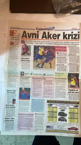 FANATİK SPOR GAZETESİ - TURKISH NEWSPAPER - DOĞUM GÜNÜ HEDİYESİ  - EKSİKSİZ TAM TAKIM GAZETE - 22 NİSAN 1999 - SAYI:1250 - SEBA - YILMAZ - ABDULLAH KİĞI - FARUK SÜREN - GORDON MİLNE - NECDET ERGÜN - FRANK PULL - HAKAN ŞÜKÜR - BÜLENT - FATİH TERİM - MUTLU - CELAL GÜRCAN - EROL DEMİRKOL - - BÜYÜKLER HAVUZDA YOK - BÜYÜKLERDEN TAVİZ YOK - CENTİLMENLİK ANLAŞMASI - ZİRVEDE YÜKSEK TANSİYON - ÜMİTLERİMİZ SUZİEN ÖNÜNDE - FLASH GORDON - KANADA’DAN EVET - MİLLİ TAKIM YÜKSELİŞTE - VELİEFENDİ’DE KAZA - OLMAK YA DA OLMAMAK - BALİÇ’E YURTDIŞINDAN TEKLİF - MANCHESTER ZORU BAŞARDI - OKOLLARA ARTIK 11’DE - MİRSAD İMZALADI - NAİM MİLLİ TAKIM’DA - FELDKAMP’IN DEDİĞİ OLDU - TRİBÜNLER BOŞ KALDI - SEYİRCİ NEDEN KAÇIYOR - TERİM’İ BIRAKMAM - BAŞKAN SÜREN KİRMİNİ SEÇTİ - BAKAN’A TEBRİK ZİYARETİ - ALPER SON 3 MAÇA YETİŞECEK - KURTULMUŞ DEVAM EDİYOR - CENAZEDE BİR ARADAYDILAR - GALATASARAY’A 70 MİLYON DOLARLIK DEĞER - TAM KADRO SEVİNCİ - HAFİFE ALMA SONRA YANMA - AVRUPA’YI BİLE KISKANDIRDILAR - VARSAYIMLARLA YAŞA
