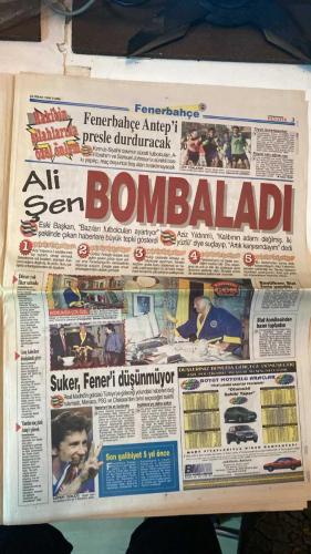 FANATİK SPOR GAZETESİ - TURKISH NEWSPAPER - DOĞUM GÜNÜ HEDİYESİ  - EKSİKSİZ TAM TAKIM GAZETE - 23 NİSAN 1999 - SAYI:1251 - FATİH TERİM - VUGRİNEÇ - BALİÇ - BÜLENT UZUN - AZİZ YILDIRIM - YALÇIN UYGUN - SERKAN HACIOĞLU - MUSTAFA DENİZLİ - JOACHIM LÖW - SÜLEYMAN KARA - CÜNEYT KARAKAYA - CELAL GÜRCAN - CENGİZ KAPTAN - POPOESCU - - FATİH-VUGRİNEÇ İLK 11’DE - BALİÇ: BAŞKAN BENİ SATARSA GİDERİM - GALİP GELEMİYORSAN KAYBETME - BERABERLİK DE YARAR - TEKLİF YABANA ATILMAZ - YAT RALLİSİ START ALIYOR - SEN YILDIRIM’A SAVAŞ İLAN ETTİ - ÜLKERSPOR 78 EFES PİLSEN 95 - GALATASARAY 65 TUBORG 56 - BEŞİKTAŞ SAMSUN ÖNÜNDE - 23 NİSAN KUTLU OLSUN - ANTEP FENER’İ BEKLİYOR - KAUNAS AVRUPA ŞAMPİYONU - FERGUSON FATİH - GALATASARAY BEYLERBEYİ STADI’NA TAŞINIYOR - SAĞLAMCI CİM BOM - SCHALKELİLER GÜLÜP GEÇTİ - TRABZON’DAN BİLET JESTİ - BASKETBOLCULARA PARA MORALİ - ASLAN DIŞA KAPANIYOR - MENDİL KAPMACA OYNADILAR - KARDEŞ KARDEŞ MAÇ - GÖZÜN AYDIN SÜREN - 8 AYLIK GÖZ HAPSİ - HESAPLAR PUAN İÇİN - TALİMAT: POPOESCU YET