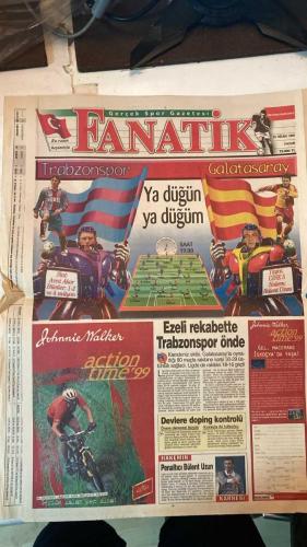 FANATİK SPOR GAZETESİ - TURKISH NEWSPAPER - DOĞUM GÜNÜ HEDİYESİ  - EKSİKSİZ TAM TAKIM GAZETE - 25 NİSAN 1999 - SAYI:1253 - EROL BULUT - METİN TOKAT - ERHAN - NECATİ BİLGİÇ - SECİL ÖLGEN - CEMİL TURAN - SERGEN - MOSHOEU - TAYFUN - SERKAN - H. İBRAHİM - YUSUF DURSUN - EROL DEMİRKOL - BÜLENT UZUN - İSMAİL UYANIK - FELDKAMP - FATİH TERİM - - FENER ‘TOKAT’LANDI - KANARYA FIRSAT TEPTİ - KORKUNUN BEDELİ - EROL BULUT ÇOK KORKUTTU - AVNİ AKER’DE ZOR GECE - GELECEK YILA BAKALIM - PLAY-OFFTA HEYECAN SÜRÜYOR - ÇİÇEKLİ KARŞILAMA - YILMAZ: ŞEHRİN HEYECANI BİTMİŞ - FELDKAMP FORVETE ÇIKARDI - FATİH AKYEL’E TALİP - BEŞİKTAŞ SAMSUN ÖNÜNDE - 23 NİSAN COŞKUSU - ANTEP KÂBUSU BİTMEDİ - MOLDOVAN UMUTLANDIRDI - RÜŞTÜ OYNADI AMA BAŞARILI OLAMADI - - GAZİANTEPSPOR 2-2 FENERBAHÇE - BEŞİKTAŞ 0-0 SAMSUNSPOR - DENİZLİSPOR 1-0 VANSPOR - ŞEKERSPOR 2-3 GÖZTEPE - TUBORG 85-66 EFES PİLSEN (BASKETBOL) - BEŞİKTAŞ 56-74 TOFAŞ (BASKETBOL) - FENERBAHÇE 74-56 DARÜŞŞAFAKA (BASKETBOL) - - FENERBAHÇE - GAZİANTEPSPOR - BEŞİKTAŞ -