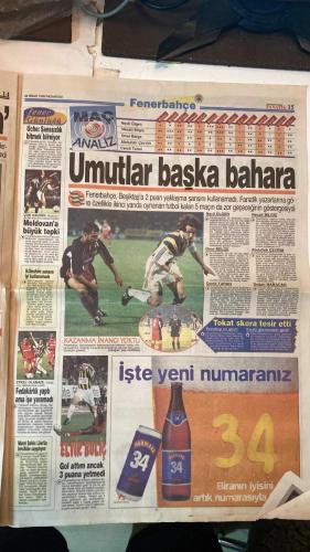 FANATİK SPOR GAZETESİ - TURKISH NEWSPAPER - DOĞUM GÜNÜ HEDİYESİ  - EKSİKSİZ TAM TAKIM GAZETE - 26 NİSAN 1999 - SAYI:1254 - OKAN BURUK - ARİF - HAKAN ŞÜKÜR - MİLOSEVSKİ - RAHMAN SAĞIROĞLU - EROL DEMİRKOL - AZİZ YILDIRIM - LÖW - YALÇIN TÜRK - ABDULLAH KİĞILI - TURHAN SOFUOĞLU - SERGEN - MURAT ALAÇAYIR - GÜRBÜZ REFİOĞLU - ZEKİ PEKOĞLU - - ŞAMPİYON GİBİ 3-0 - ASLAN RÖVANŞI ALDI - AVNİ AKER’DE ARBEDE - FENER’DEN TRANSFER ATAĞI - LÖW KREDİSİNİ TÜKETİYOR - KİĞILI: HIRS VE İNANÇLARI YOKTU - PAF TAKIMI REHAVETE KAPILDI - GENÇ SERKAN BEĞENİ KAZANDI - GÜRBÜZ REFİOĞLU KÜSTÜ - HAKEM HATALARINDAN BIKTIK - LÖW’DEN CEZA ANTRENMANI - SERGEN ŞOV YAPTI - EROL’UN KAFATASI ÇATLAK - SAKATLIĞI HATIRLAMIYOR - - GALATASARAY 3-0 TRABZONSPOR - ALTAY 4-0 ERZURUMSPOR - ANKARAGÜCÜ 2-2 ADANASPOR - BURSASPOR 2-0 İSTANBULSPOR - ANTALYASPOR 1-1 GENÇLERBİRLİĞİ - FENERBAHÇE 2-2 GAZİANTEPSPOR - - GALATASARAY - TRABZONSPOR - ALTAY - ERZURUMSPOR - ANKARAGÜCÜ - ADANASPOR - BURSASPOR - İSTANBULSPOR - ANTALYASPOR - GENÇLERBİRL