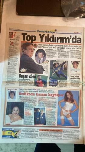 FANATİK SPOR GAZETESİ - TURKISH NEWSPAPER - DOĞUM GÜNÜ HEDİYESİ  - EKSİKSİZ TAM TAKIM GAZETE - 28 NİSAN 1999 - SAYI:1256 - EROL ERSOY - METİN TOKAT - SERDAR - ORHAN ERDEMİR - FELDKAMP - HANS PETER BRIEGEL - SÜLEYMAN SEBA - ALPAY - HAKAN ŞÜKÜR - CÜNEYT KARAKAYA - EROL DEMİRKOL - AZİZ YILDIRIM - LÖW - ABDULLAH KİĞILI - TURHAN SOFUOĞLU - SERGEN - MURAT ALAÇAYIR - GÜRBÜZ REFİOĞLU - ZEKİ PEKOĞLU - - ERSOY VE TOKAT’IN DİPİ ÇEKİLDİ - FELDKAMP’IN YENİ YARDIMCISI BRIEGEL - ALPAY YALANLADI - HAKAN 2000’DE YOLCU - ÖDÜL KIRGINI - GENÇLER LİGİ KALKIYOR - İNGİLİZLER’DEN KOSOVA’YA YARDIM - YILDIZLAR MİNDERDE - INGESSON OLMUYOR - FENER-DAÇKA TOFAŞ-BEŞİKTAŞ (BASKETBOL) - TÜRKİYE KUPASI ECZACIBAŞI’NIN (VOLEYBOL) - HAKAN ŞÜKÜR’ÜN NİKAHINA DEMİREL DAVETLİ - KELLE AVCISI LÖW - CİM BOM ÜLKER’E YETİŞTİ 89-74 - TRABZON DİSİPLİN’DE - ASLANLAR TEMKİNLİ - ÇİFT İDMAN YAPTILAR - PAF TAKIMI 10-1 MAĞLUP OLDU - TAVAN 600 MİLYAR - GANA’DAN 4 FUTBOLCU - KURBAN KESTİLER - SÜREN’DEN MORAL - ONAR’DAN İYİ HABER - ŞAMPİYONL