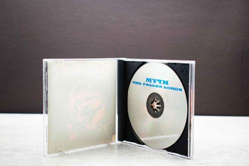 Myth - The Fallen Lords