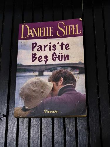 PARİS'TE BEŞ GÜN