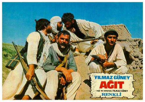 AĞIT FİLMİNİN LOBİ KARTI - YILMAZ GÜNEY, SERMİN HÜRMERİÇ, ATTİLA OLGAÇ, BİLAL İNCİ - REJİ VE SENARYO: YILMAZ GÜNEY - NO: 3