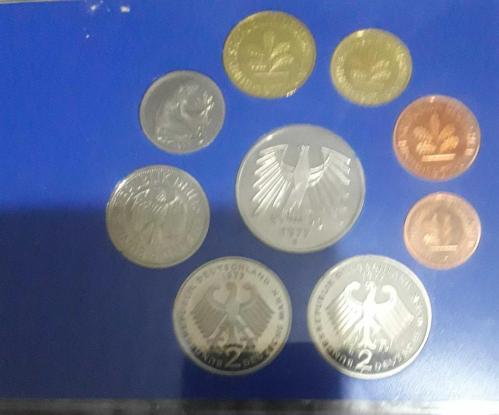 ALMANYA 1977  G -1 PFENİGDEN 5 MARK A KADAR TAM SET ÇİL