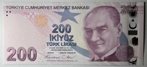 9.Emisyon 200 Türk Lirası K001 Çil Kondisyonda Koleksiyonluk Eski Para (K001 Sonrası Seri Numarası farklılık gösterebilir)