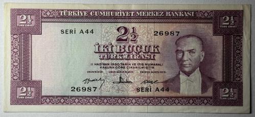5.Emisyon 4.Tertip 2.5 Lira Seri A44 Çok Çok Temiz++ Naturel Kondisyonda Koleksiyonluk Eski Para