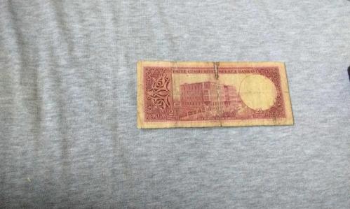 5 emisyon 2.5 lira 1 tertip türk lirası
