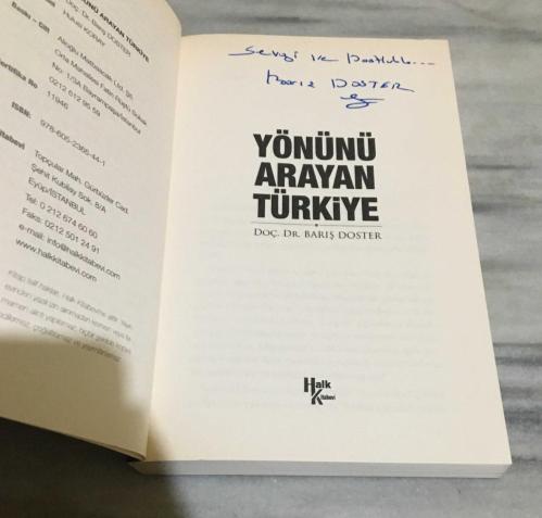 YÖNÜNÜ ARAYAN TÜRKİYE ( İMZALI )
