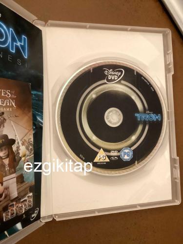 tron efsanesi dvd   (PC'de denenmiştir)  (garrett hedlund olivia wilde bruce boxleitner michael sheen)  walt disney  (tron legacy)