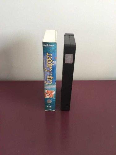 VHS Kaset Cap und Capper Tilki ve Avcı Köpeği (Disney) Nostalji Koleksiyonluk Orijinal