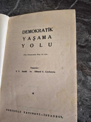 Demokratik Yaşama Yolu