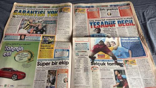 PAS FOTOMAÇ -FUTBOL GAZETESİ -TURKISH NEWSPAPER - DOĞUM GÜNÜ HEDİYESİ  - TAM TAKIM EKSİKSİZ GAZETE - 17 EKİM  -2008 - İŞTE F.BAHÇE G.SARAY BEŞİKTAŞ VE TRABZON'UN KUPADAKİ RAKİPLERİ - G.SARAY TAM FORVETLE - FORTIS FORTİS KUPASINDA GRUBUNUN MAÇ FİKSTÜRLERİ BUGÜN FOTOMAÇ'TA - SAKIN KAÇIRMAYIN - SONG: ASLAN'I EVİNDE AVLAYACAĞIZ - PANİK İMZASI - İMPARATOR - ARAGONES'İN KADER MAÇI - TEPKİSİ - FATİH HOCA BU PARAYI HAKETTİ Mİ - ESTONYA'YA RAĞMEN AYDA 300 BİN YTL - 250 BİN YTL MAAŞ İSTEDİ - İMZA GECİKTİ - TÜRKİYE KAYBETTİ TERİM KAZANDI - ÇOK SIKI PAZARLIK - DAVALA BOMBALADI - BEŞİKTAŞ'TAN MURAT CEYLAN OPERASYONU - DELGADO'YA İZİN YOK - ARSENAL YAKIN TAKİPTE - İKİSİ DE İLK PEŞİNDE - SONG - FATİH TERİM - ARAGONES - MURAT CEYLAN - DELGADO - SEMİH ŞENTÜRK - LUGANO - EDU - DEIVID - VEDERSON - EMRE - GÖKHAN - ROBERTO CARLOS - TÜMER - SELÇUK - MOSTUROĞLU - BALLI - APPIAH - YATTARA - COLMAN - ERSUN YANAL - EGEMEN - SLYVA - SELÇUK İNAN - BÜLENT GÜRKAN - TÜZMEN - ÖZAK - MUSTAFA DENİZLİ - BOBO - ZAPOTOCNY