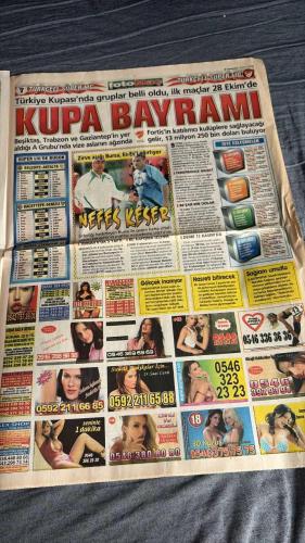 PAS FOTOMAÇ -FUTBOL GAZETESİ -TURKISH NEWSPAPER - DOĞUM GÜNÜ HEDİYESİ  - TAM TAKIM EKSİKSİZ GAZETE - 17 EKİM  -2008 - İŞTE F.BAHÇE G.SARAY BEŞİKTAŞ VE TRABZON'UN KUPADAKİ RAKİPLERİ - G.SARAY TAM FORVETLE - FORTIS FORTİS KUPASINDA GRUBUNUN MAÇ FİKSTÜRLERİ BUGÜN FOTOMAÇ'TA - SAKIN KAÇIRMAYIN - SONG: ASLAN'I EVİNDE AVLAYACAĞIZ - PANİK İMZASI - İMPARATOR - ARAGONES'İN KADER MAÇI - TEPKİSİ - FATİH HOCA BU PARAYI HAKETTİ Mİ - ESTONYA'YA RAĞMEN AYDA 300 BİN YTL - 250 BİN YTL MAAŞ İSTEDİ - İMZA GECİKTİ - TÜRKİYE KAYBETTİ TERİM KAZANDI - ÇOK SIKI PAZARLIK - DAVALA BOMBALADI - BEŞİKTAŞ'TAN MURAT CEYLAN OPERASYONU - DELGADO'YA İZİN YOK - ARSENAL YAKIN TAKİPTE - İKİSİ DE İLK PEŞİNDE - SONG - FATİH TERİM - ARAGONES - MURAT CEYLAN - DELGADO - SEMİH ŞENTÜRK - LUGANO - EDU - DEIVID - VEDERSON - EMRE - GÖKHAN - ROBERTO CARLOS - TÜMER - SELÇUK - MOSTUROĞLU - BALLI - APPIAH - YATTARA - COLMAN - ERSUN YANAL - EGEMEN - SLYVA - SELÇUK İNAN - BÜLENT GÜRKAN - TÜZMEN - ÖZAK - MUSTAFA DENİZLİ - BOBO - ZAPOTOCNY