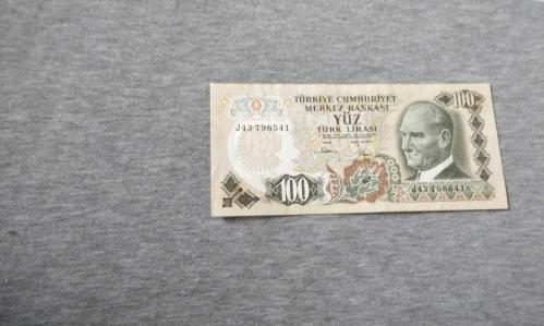 6 emisyon 2 tertip 100 Türk lirası