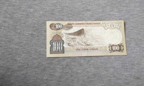 6 emisyon 3 tertip 100 türk lirası