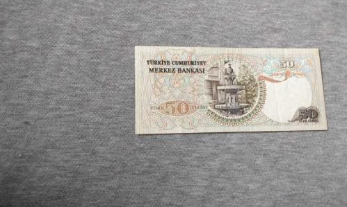 6 emisyon 1 tertip 50 Türk lirası
