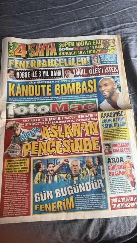 PAS FOTOMAÇ -FUTBOL GAZETESİ -TURKISH NEWSPAPER - DOĞUM GÜNÜ HEDİYESİ  - TAM TAKIM EKSİKSİZ GAZETE -  10 ARALIK -2008 -İDDAA'DA BİR DÜNYA REKORU DAHA KIRDIK - FENER'İN KARE AS'I - G.SARAY BİGLIA PENÇESİNDE - GÜN BUGÜNDÜR - ARDA GÖRÜŞME ODASINA - NOBRE İLE 3 YIL DAHA - İNÖNÜ DÜŞTÜ - KARTAL'DA MALİ KRİZ - KARTAL EN ZAYIF NOKTASINDAN VURULDU - KUSURSUZ FIRTINA - ALTIN ÇAĞLARI - G.SARAY ŞİİR LINCOLN ŞAİR - KEWELL GERİ DÖNDÜ - EFSANE ALTAY - G.SARAY'DA DEPLASMAN FOBİSİ SONA ERDİ - TAYFUN'A ÖZEL İLGİ - KÖRFESİ BANA BIRAKIN - İSABETLİ TERCİH - DEV PİSTE BİTTİ - ŞAMPİYONLUĞUN GÜÇLÜ ADAYI TRABZONSPOR - BİRLİKTE HAREKET ETMEK - KARTAL EN ZAYIF NOKTASINDAN VURULDU - YETER Kİ İSTEYİN - KIEV KUŞATMASI - DÖRT KOLDAN SALDIRI - KAZANIRIZ - CİLGIN VİGİLO - KUSURSUZ FIRTINA - BİRLİKTE HAREKET ETMEK EMRE BELÖZOĞLU - NOBRE - YANAL - ÖZER - KANOUTE - ARAGONES - COLIN KAZIM - BIGLIA - LINDEROTH - ARDA TURAN - KEWELL - MARIO BERK - JUAN FIGER - SKIBBE - AYDIN - BİLAL - ZAPOTOCNY - SIVOK - ZIGIÇ - DELGADO -