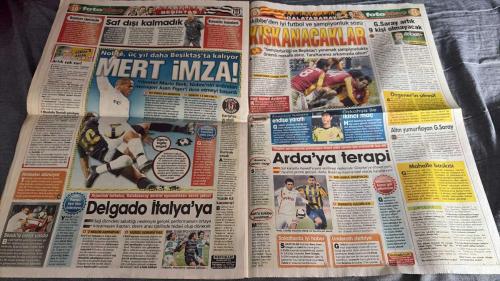 PAS FOTOMAÇ -FUTBOL GAZETESİ -TURKISH NEWSPAPER - DOĞUM GÜNÜ HEDİYESİ  - TAM TAKIM EKSİKSİZ GAZETE -  10 ARALIK -2008 -İDDAA'DA BİR DÜNYA REKORU DAHA KIRDIK - FENER'İN KARE AS'I - G.SARAY BİGLIA PENÇESİNDE - GÜN BUGÜNDÜR - ARDA GÖRÜŞME ODASINA - NOBRE İLE 3 YIL DAHA - İNÖNÜ DÜŞTÜ - KARTAL'DA MALİ KRİZ - KARTAL EN ZAYIF NOKTASINDAN VURULDU - KUSURSUZ FIRTINA - ALTIN ÇAĞLARI - G.SARAY ŞİİR LINCOLN ŞAİR - KEWELL GERİ DÖNDÜ - EFSANE ALTAY - G.SARAY'DA DEPLASMAN FOBİSİ SONA ERDİ - TAYFUN'A ÖZEL İLGİ - KÖRFESİ BANA BIRAKIN - İSABETLİ TERCİH - DEV PİSTE BİTTİ - ŞAMPİYONLUĞUN GÜÇLÜ ADAYI TRABZONSPOR - BİRLİKTE HAREKET ETMEK - KARTAL EN ZAYIF NOKTASINDAN VURULDU - YETER Kİ İSTEYİN - KIEV KUŞATMASI - DÖRT KOLDAN SALDIRI - KAZANIRIZ - CİLGIN VİGİLO - KUSURSUZ FIRTINA - BİRLİKTE HAREKET ETMEK EMRE BELÖZOĞLU - NOBRE - YANAL - ÖZER - KANOUTE - ARAGONES - COLIN KAZIM - BIGLIA - LINDEROTH - ARDA TURAN - KEWELL - MARIO BERK - JUAN FIGER - SKIBBE - AYDIN - BİLAL - ZAPOTOCNY - SIVOK - ZIGIÇ - DELGADO -