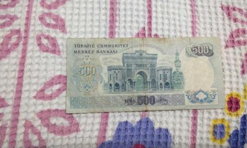 5 EMİSYON 500 TÜRK LİRASI  haliyle