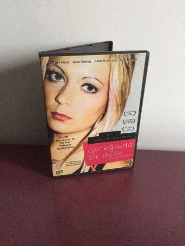 LOT.16 » Dvd Film Yüreğimde Bir Delik Orijinal - Çiziksiz Türkçe Dublaj Sanna Brading