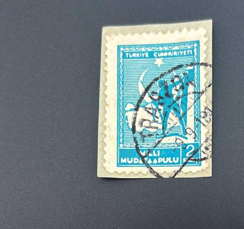 Trabzon damgalı Türk Pulu - Turkish Stamp - Mektup Zarfından Kesilmiş / Postadan Geçmiş Pul Filateli - DAMGALI - MİLLİ MÜDAFAA TEMALI PUL, 2 KURUŞ - Türkiye Cumhuriyeti - NOSTALJİK DOĞUM GÜNÜ HEDİYESİ