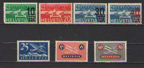 İsviçre 1923–1936 Airmail Damgasız Pul Lotu – Disarmament Conference ve Uçak Pulları – Lekeli (Açıklamaya bakınız)