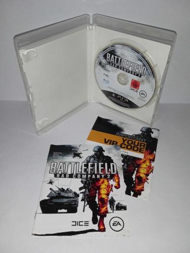 Ps3 oyun Battlefield Bad company 2 Limited Edition. Orijinal. Kitapçık mevcut. Disk 10 üzerinden 9 sorunsuz çalışıyor. Kutuda kapanmasını etkilemeyen kırık ile Cover'ın alt kısmında hafif yıpranma var